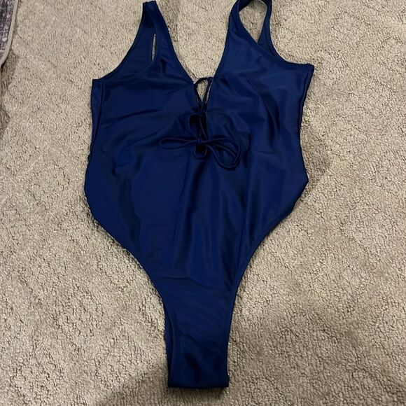 Navy Blue One-Piece Swimsuit NWOT Size XL - Picture 2 of 7